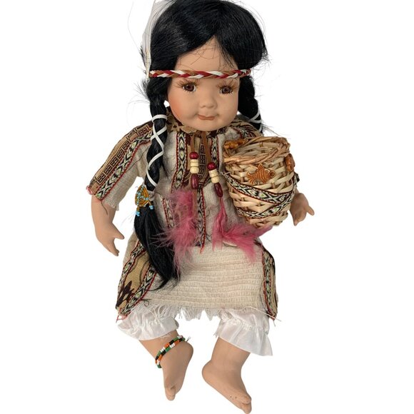 VTG 80s Handmade Native American Ceramic Display Doll Fish Basket Braids 8705 - Picture 1 of 13
